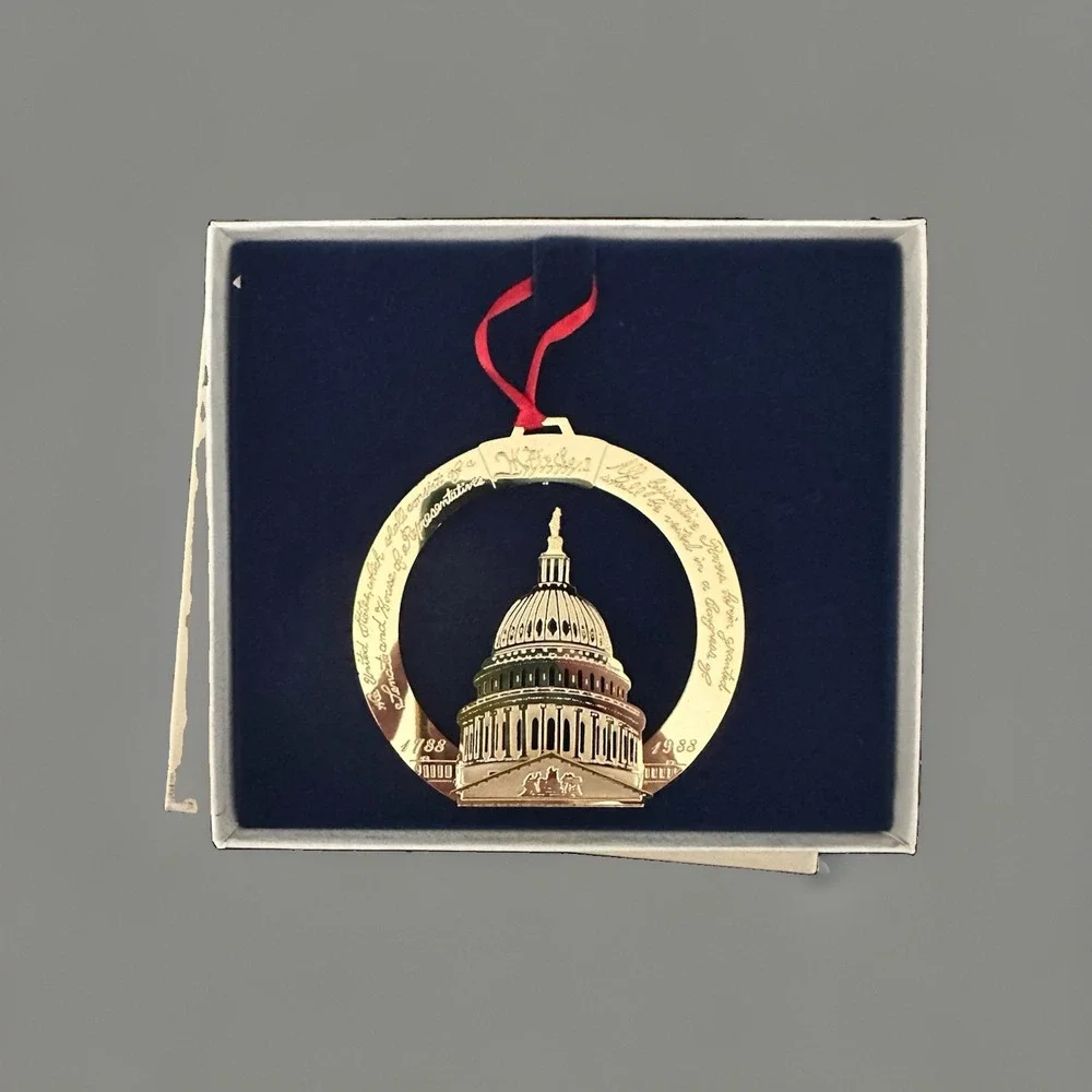 Rare Capital Building Article 1 Vintage 1988 24K Plated Christmas Tree Ornament